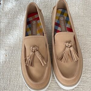 Sperry Women's Beige Sailor Loafers - never worn